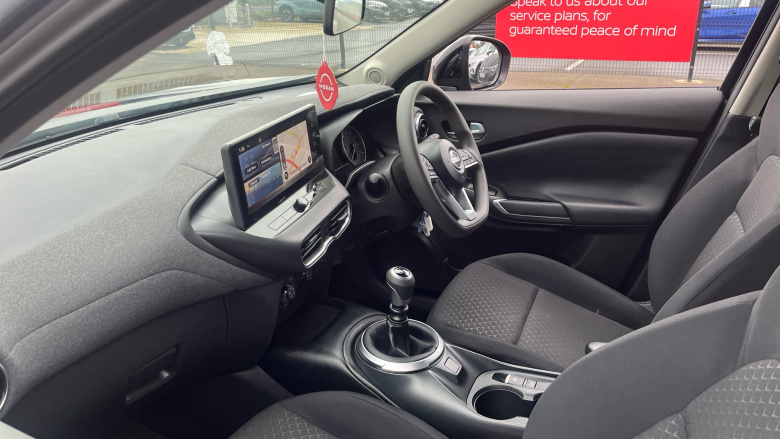 Nissan Juke 1.0 DiG-T Acenta Premium 5dr Petrol Hatchback